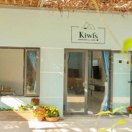 Kiwi'S Homestay & Cafe Phan Thiet Exterior photo