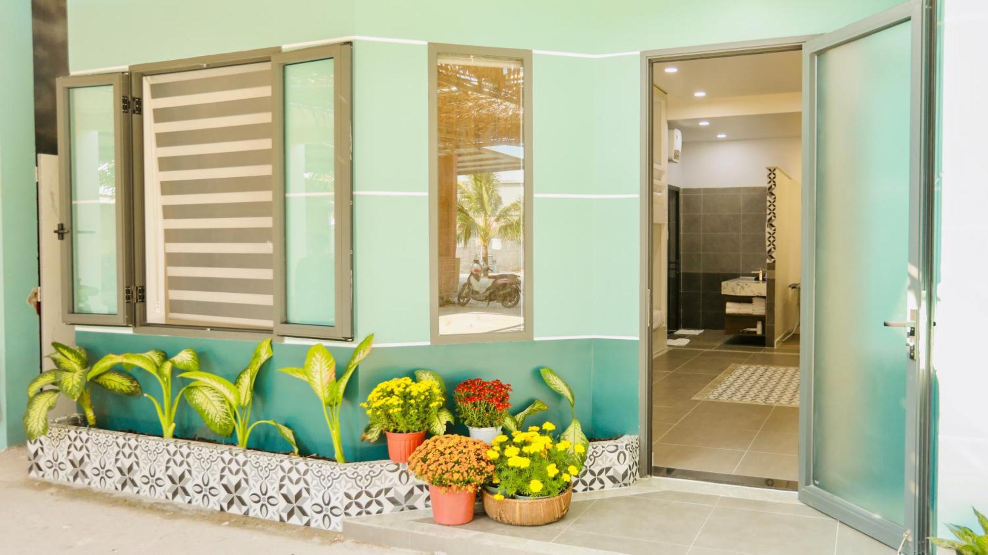 Kiwi'S Homestay & Cafe Phan Thiet Exterior photo
