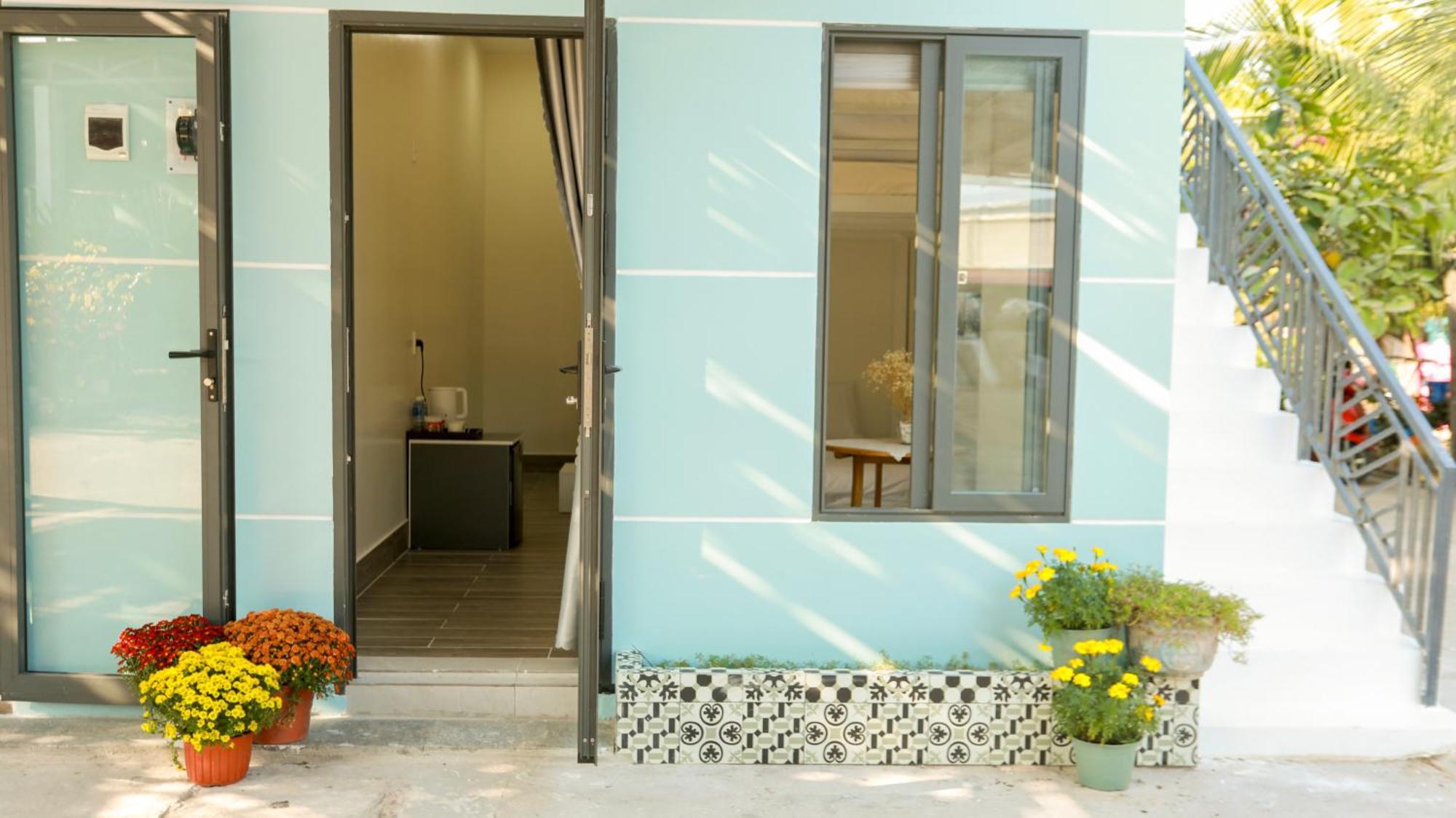Kiwi'S Homestay & Cafe Phan Thiet Exterior photo